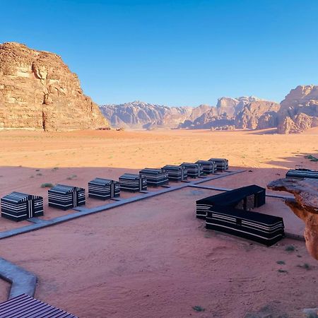 와디럼 Bedouin Memories Camp B&B 외부 사진
