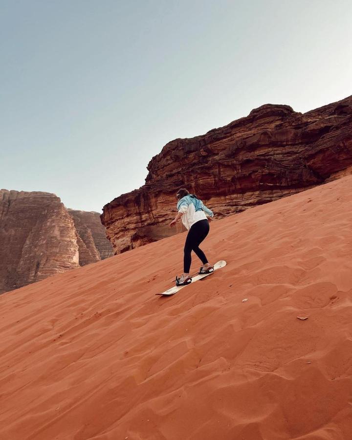 와디럼 Bedouin Memories Camp B&B 외부 사진