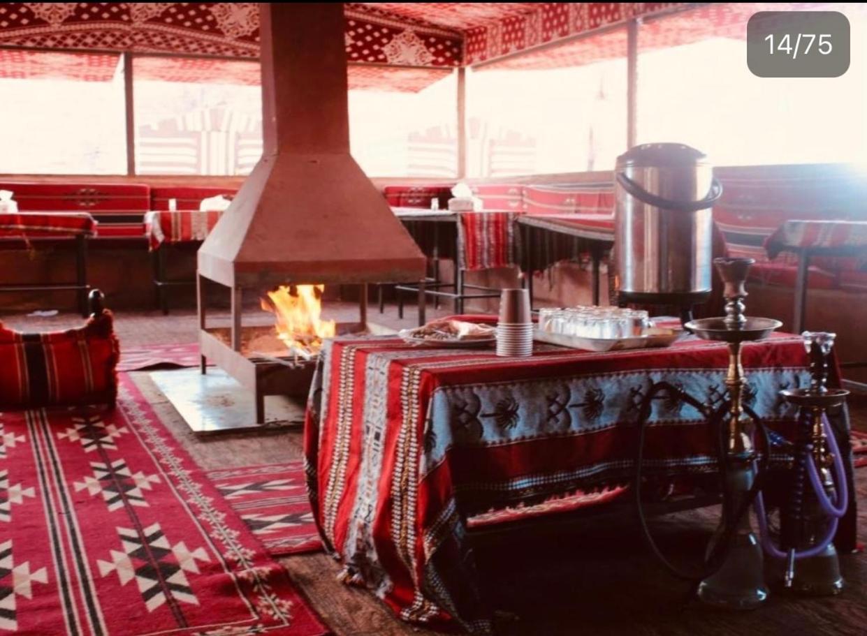 와디럼 Bedouin Memories Camp B&B 외부 사진