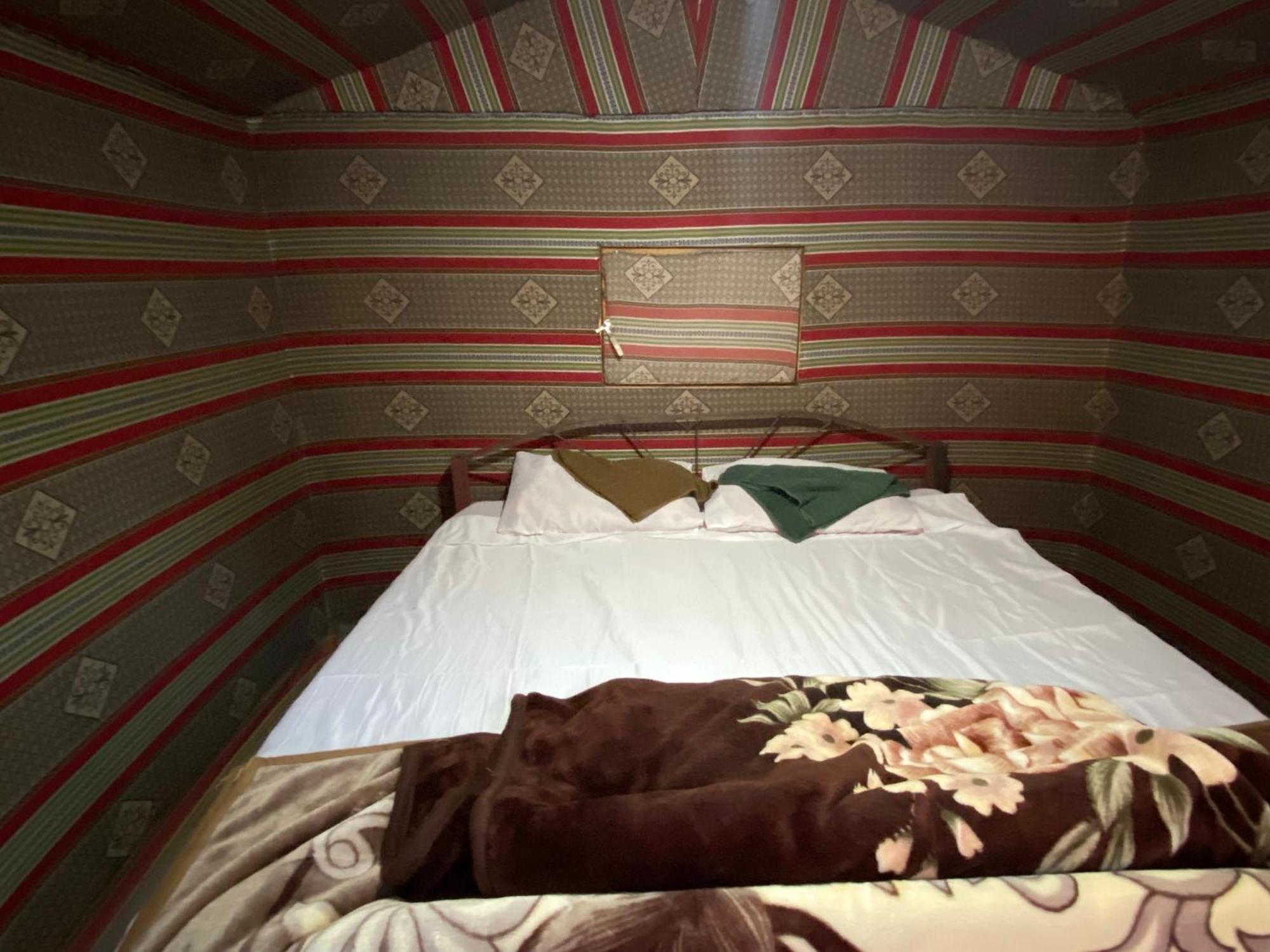 와디럼 Bedouin Memories Camp B&B 외부 사진
