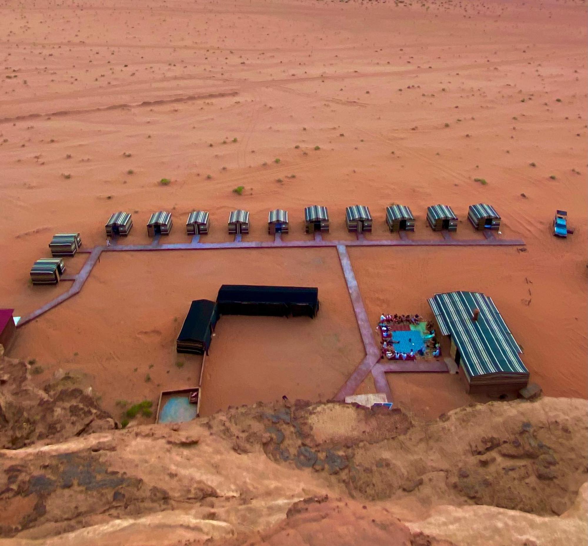 와디럼 Bedouin Memories Camp B&B 외부 사진