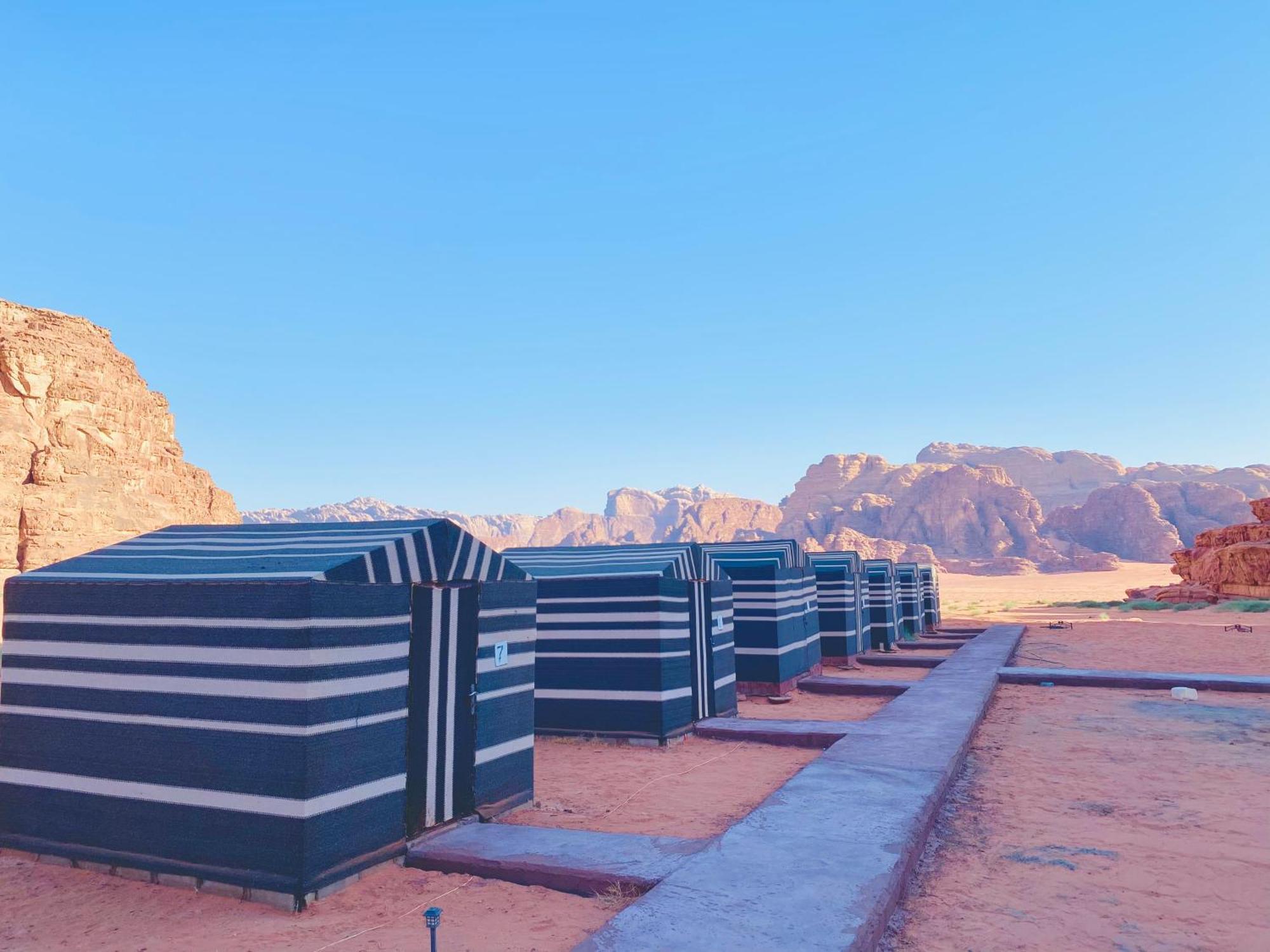와디럼 Bedouin Memories Camp B&B 외부 사진
